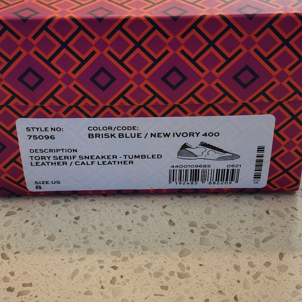 Tory Burch NIB Walking shoes 8 Blue